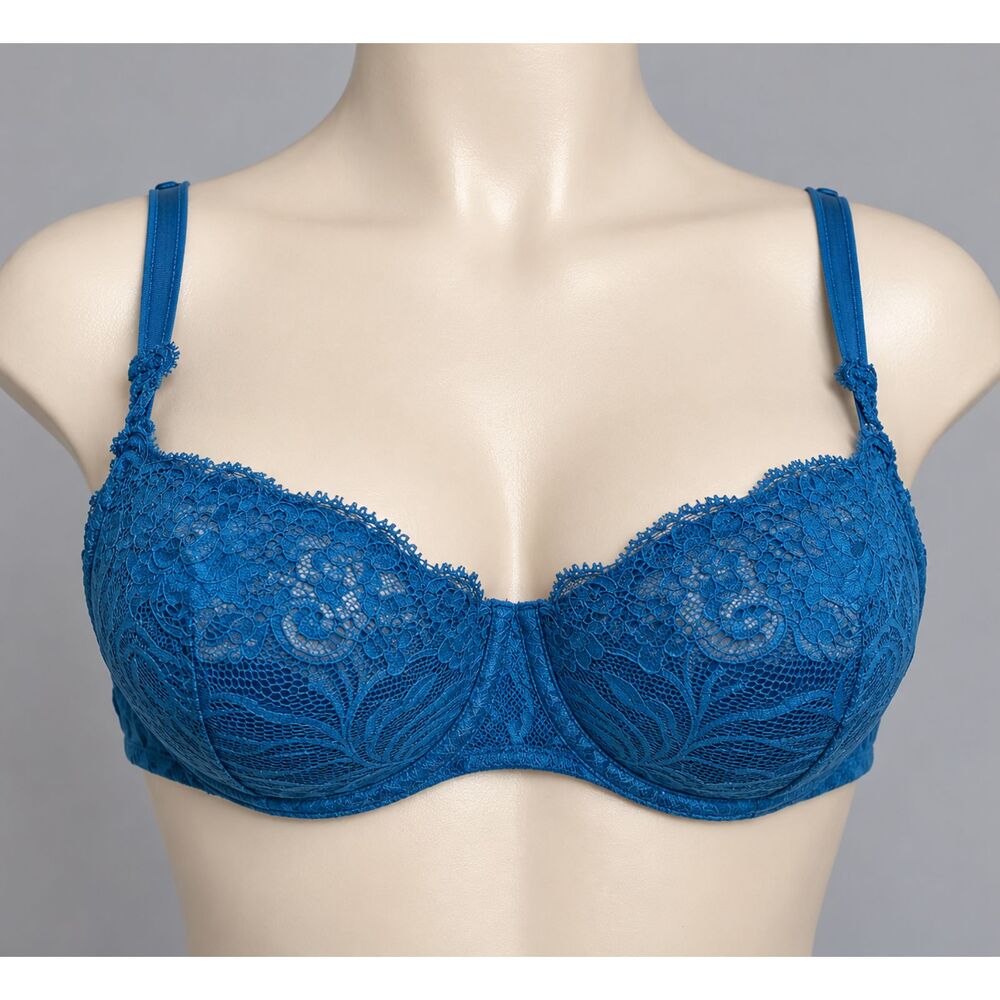 Vintage Victoria’s Secret Discontinued 36D Royal Blue padded Bra With Mesh Band